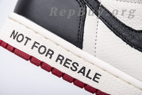 Top Version Air Jordan 1 Retro High Not for Resale Varsity Red 861428-106 - Image 17