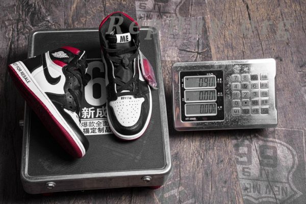 Top Version Air Jordan 1 Retro High Not for Resale Varsity Red 861428-106 - Image 27