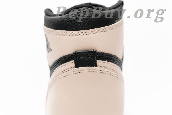 Top Version Air Jordan 1 Retro High Black Crimson Tint 555088-081 - 图片 5