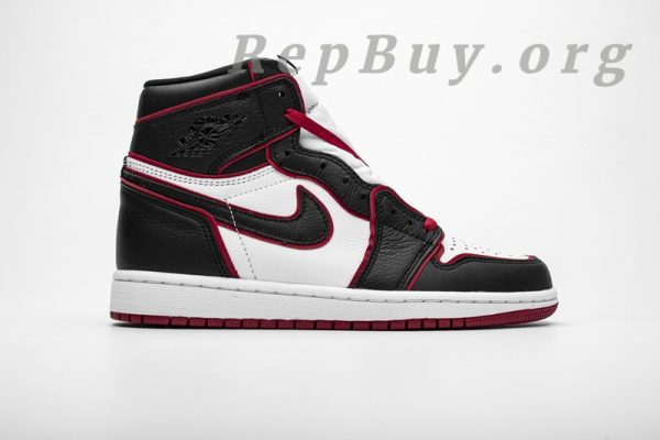 Top Version  Air Jordan 1 Retro High OG “Meant To Fly”  555088-062 - Image 3