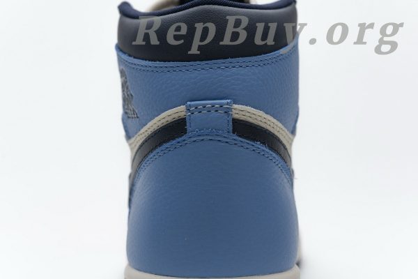 Top Version Air Jordan 1 Retro High Obsidian UNC 555088-140 - Image 12