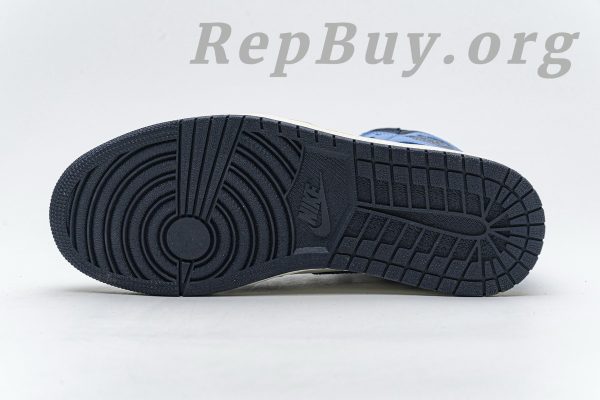 Top Version Air Jordan 1 Retro High Obsidian UNC 555088-140 - Image 16