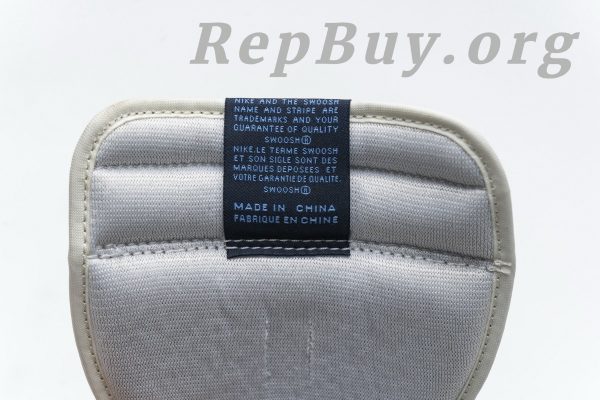 Top Version Air Jordan 1 Retro High Obsidian UNC 555088-140 - Image 18