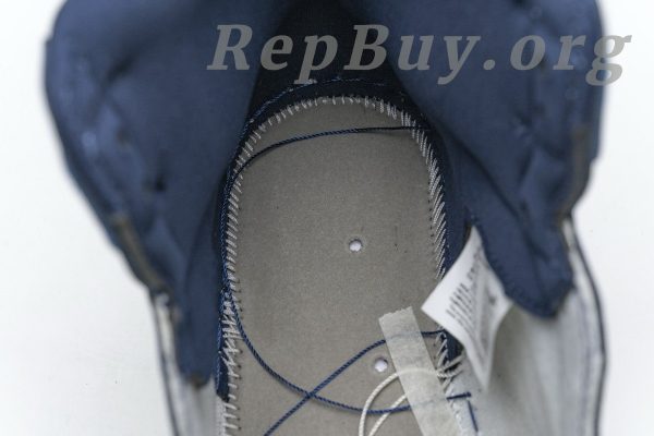 Top Version Air Jordan 1 Retro High Obsidian UNC 555088-140 - Image 20