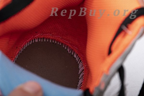 Top Version Air Jordan 1 Retro High Neutral Grey Hyper Crimson 555088-018 - Image 18