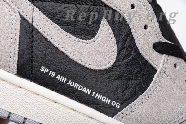 Top Version Air Jordan 1 Retro High Neutral Grey Hyper Crimson 555088-018 - Image 19
