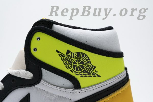 Top Version Jordan 1 Retro High White Black Volt University Gold 555088-118 - Image 12