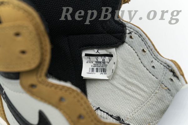 Top Version Air Jordan 1 Retro High Rookie of the Year 555088-700 - Image 19