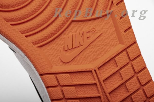 Top Version Air Jordan 1 Retro Shattered Backboard 555088-005 - 图片 15
