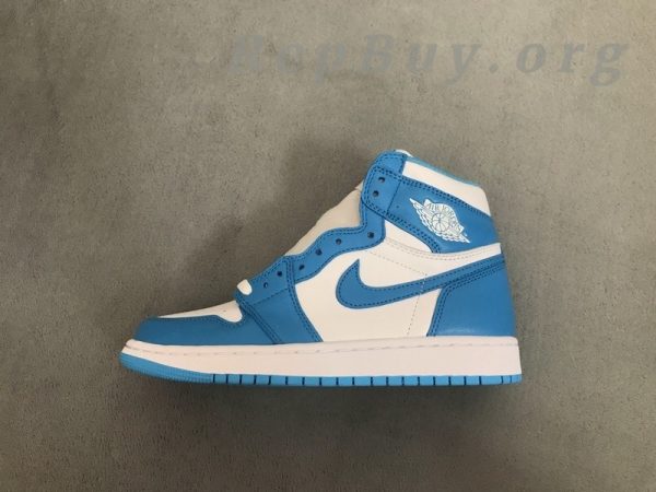 Top Version Air Jordan 1 Retro UNC 555088-117