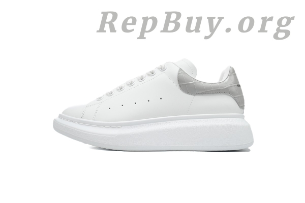 Alexander McQueen Sneake White Gray