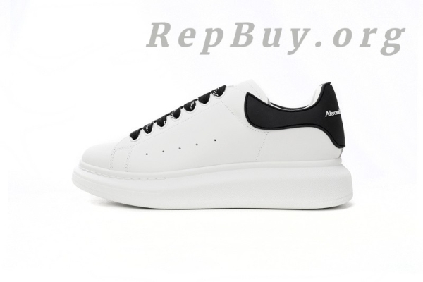 Alexander McQueen Sneaker Vinyl