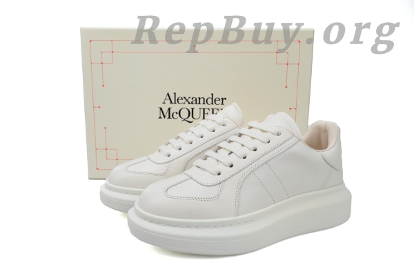 Alexander McQueen Sneaker White 2024ss, high quality replica Alexander McQueen, best copy McQueen shoes, 1:1 McQueen sneakers, luxury replica sneakers, designer knockoff shoes, premium imitation McQueen