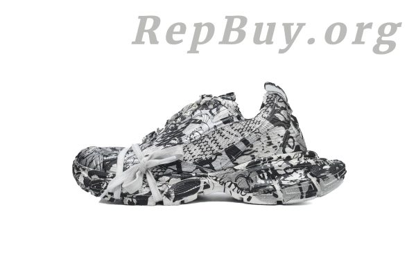 Balenciaga 3XL Sneaker Black and White 734734 W2RG3 9010