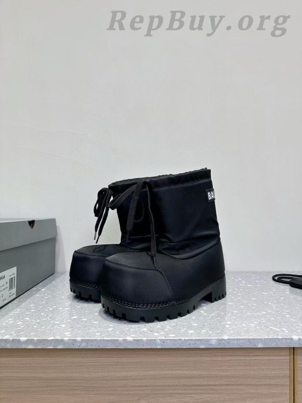 Balenciaga Black Alaska Low Nylon Snow Boot PB 241028