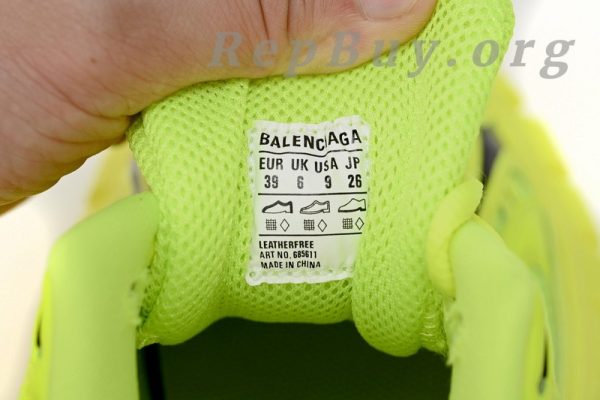 Balenciaga Defender Apple Green 685613 W2RAB 7510, high quality replica Balenciaga, best replica shoes, 1:1 copy Balenciaga Defender, top quality knockoff sneakers, luxury replica footwear, designer shoes copy, premium imitation Balenciaga