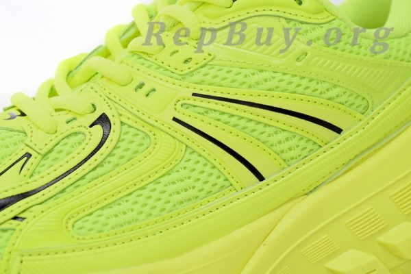 Balenciaga Defender Apple Green 685613 W2RAB 7510, high quality replica Balenciaga, best replica shoes, 1:1 copy Balenciaga Defender, top quality knockoff sneakers, luxury replica footwear, designer shoes copy, premium imitation Balenciaga