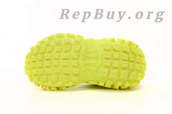 Balenciaga Defender Apple Green 685613 W2RAB 7510, high quality replica Balenciaga, best replica shoes, 1:1 copy Balenciaga Defender, top quality knockoff sneakers, luxury replica footwear, designer shoes copy, premium imitation Balenciaga