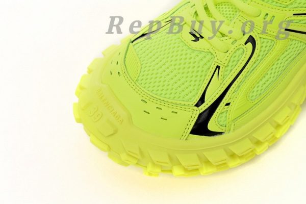 Balenciaga Defender Apple Green 685613 W2RAB 7510, high quality replica Balenciaga, best replica shoes, 1:1 copy Balenciaga Defender, top quality knockoff sneakers, luxury replica footwear, designer shoes copy, premium imitation Balenciaga