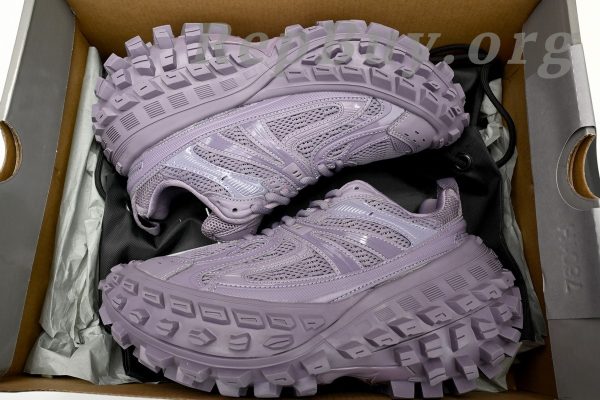 Balenciaga Defender Black Purple 685611 W2RAM 5500, high quality replica Balenciaga shoes, best replica Balenciaga Defender, 1:1 copy Balenciaga sneakers, top quality fake Balenciaga, luxury replica shoes, perfect clone Balenciaga Defender, premium imitation footwear