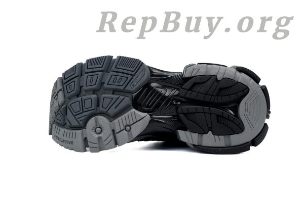 Balenciaga Runner replica, high quality Balenciaga copy, 1:1 Balenciaga sneakers, best fake Balenciaga shoes, luxury replica sneakers, Balenciaga 677402 W3RB2 1515 dupes, premium imitation footwear, designer knockoff shoes, top-tier Balenciaga replicas, all black gray sneakers
