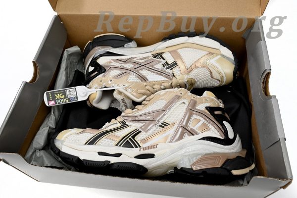 Balenciaga Runner Beige Black White 677403 W3RB3 9891 - 图片 13