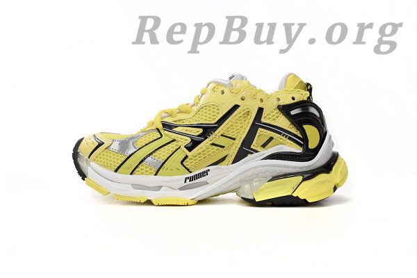 Balenciaga Runner Black Yellow 677402 W2RD3 0510