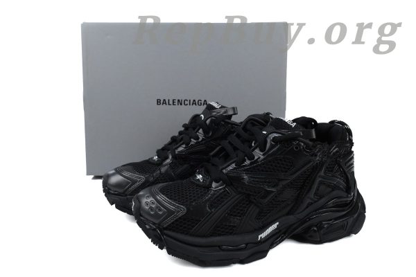 Balenciaga Runner Sneaker Black 656065 W3RA1 1000 - 图片 11
