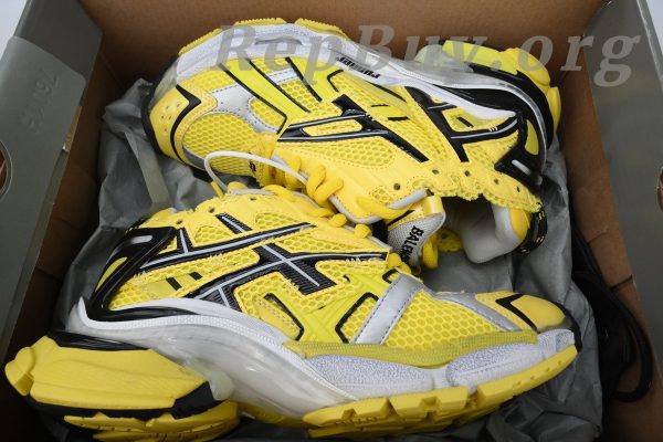 Balenciaga Runner Sneaker Black Yellow 677402 W2RJ5 2006 - 图片 10