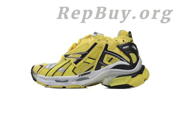 Balenciaga Runner Sneaker Black Yellow 677402 W2RJ5 2006