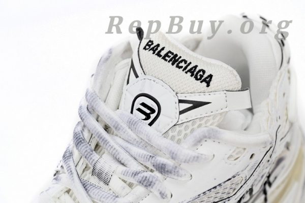 Balenciaga Runner White And Black Characters 677402 W3RBQ 9010 - 图片 7