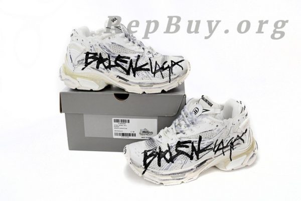 Balenciaga Runner White And Black Characters 677402 W3RBQ 9010 - 图片 14
