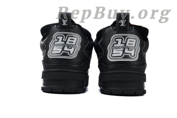 Louis Vuitton Skate Black 1ABZ5D, high quality replica Louis Vuitton shoes, best LV Skate replica, 1:1 copy Louis Vuitton sneakers, luxury replica shoes, top quality LV Skate Black, perfect LV 1ABZ5D replica, designer replica sneakers, premium LV Skate copy
