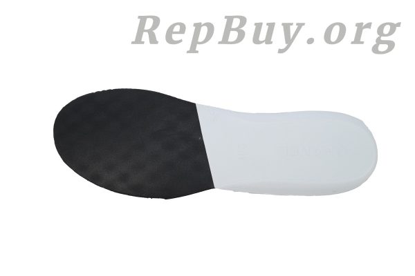 Chanel CC Logo Sneaker Rose Gold - 图片 8