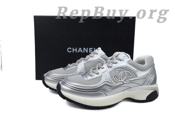 Chanel CC Logo Sneaker White Silver - 图片 11
