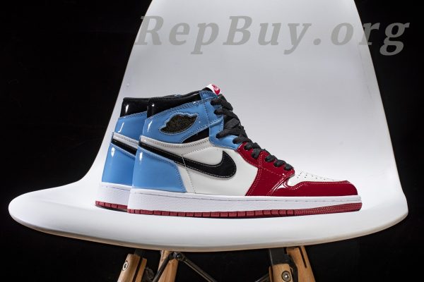 Top Version Air Jordan 1 Retro High Fearless UNC Chicago CK5666-100 - 图片 2