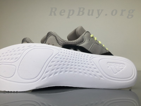 Top Version adidas Yeezy Boost 700 Wave Runner Solid Grey B75571 - 图片 22