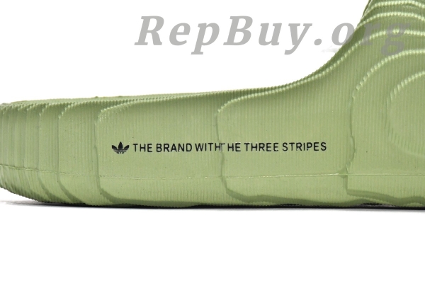 adidas originals Adilette 22 Slides Magic Lime GX6946 - 图片 2