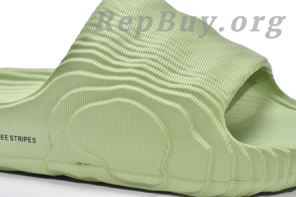 adidas originals Adilette 22 Slides Magic Lime GX6946 - 图片 17