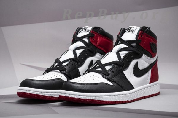 Top Version Air Jordan 1 Retro High Satin Black Toe (W) CD0461-016 - Image 19