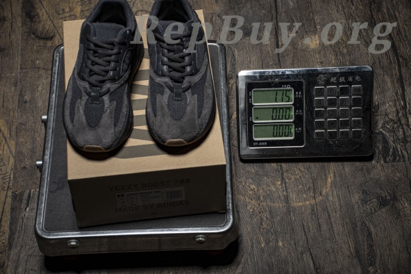 Top Version adidas Yeezy Boost 700 Utility Black FV5304 - Image 6