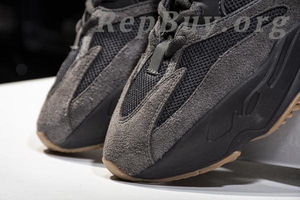 Top Version adidas Yeezy Boost 700 Utility Black FV5304 - Image 12