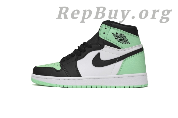 Top Version Air Jordan 1 Retro High OG Green Glow, best replica Air Jordan 1, high quality rep sneakers, perfect copy AJ1 Green Glow, 1:1 replica DZ5485-130, premium replica Jordan shoes, exact copy Air Jordan 1 High OG, flawless rep sneakers, AAA+ replica Jordan 1