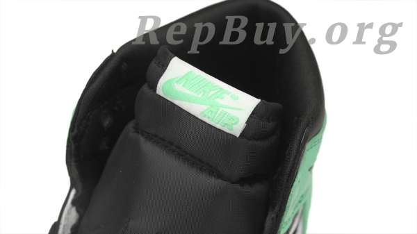 Top Version Air Jordan 1 Retro High OG Green Glow, best replica Air Jordan 1, high quality rep sneakers, perfect copy AJ1 Green Glow, 1:1 replica DZ5485-130, premium replica Jordan shoes, exact copy Air Jordan 1 High OG, flawless rep sneakers, AAA+ replica Jordan 1