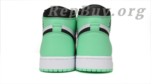 Top Version Air Jordan 1 Retro High OG Green Glow, best replica Air Jordan 1, high quality rep sneakers, perfect copy AJ1 Green Glow, 1:1 replica DZ5485-130, premium replica Jordan shoes, exact copy Air Jordan 1 High OG, flawless rep sneakers, AAA+ replica Jordan 1