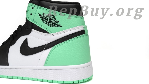 Top Version Air Jordan 1 Retro High OG Green Glow, best replica Air Jordan 1, high quality rep sneakers, perfect copy AJ1 Green Glow, 1:1 replica DZ5485-130, premium replica Jordan shoes, exact copy Air Jordan 1 High OG, flawless rep sneakers, AAA+ replica Jordan 1