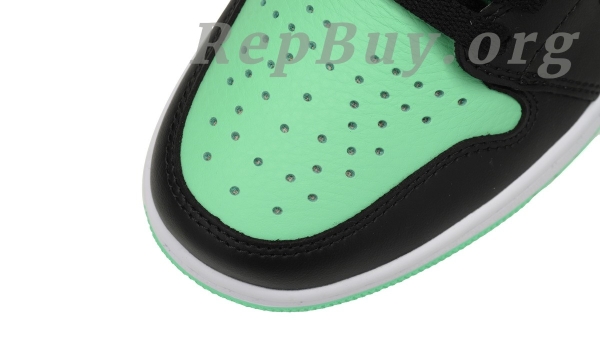 Top Version Air Jordan 1 Retro High OG Green Glow, best replica Air Jordan 1, high quality rep sneakers, perfect copy AJ1 Green Glow, 1:1 replica DZ5485-130, premium replica Jordan shoes, exact copy Air Jordan 1 High OG, flawless rep sneakers, AAA+ replica Jordan 1