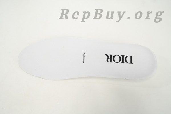 Dior B23 replica, high quality Dior B23 copy, best Dior B23 knockoff, Dior B23 HT Oblique Transparency Low Bang Black and White fake, 1:1 Dior B23 rep, premium replica Dior shoes, Dior B23 3SN272ZIR dupes, top tier Dior sneakers replica, luxury Dior B23 imitation, flawless Dior B23 16536 copy