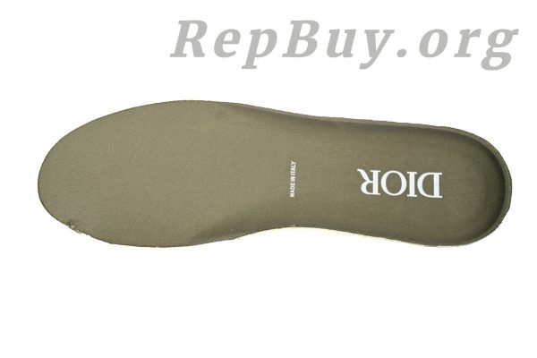 Dior B30 Low Top Olive replica, high quality Dior B30 copy, best Dior B30 rep shoes, 1:1 Dior B30 sneakers, luxury replica Dior shoes, Dior B30 Olive 3SN279ZMA-1614 fake, premium Dior B30 knockoff, top tier Dior sneaker replicas, designer replica shoes Dior B30