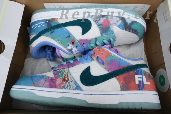 Top Version Nike SB Dunk LowFutura Laboratories Bleached Aqua HF6061-400 - Image 12